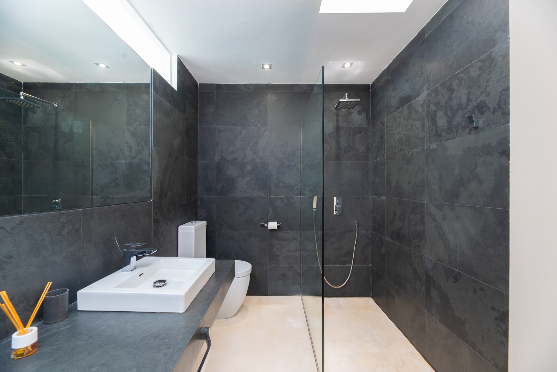 Resa Estate Ibiza for sale townhouse cala Carbo es Vedra bathroom.jpg